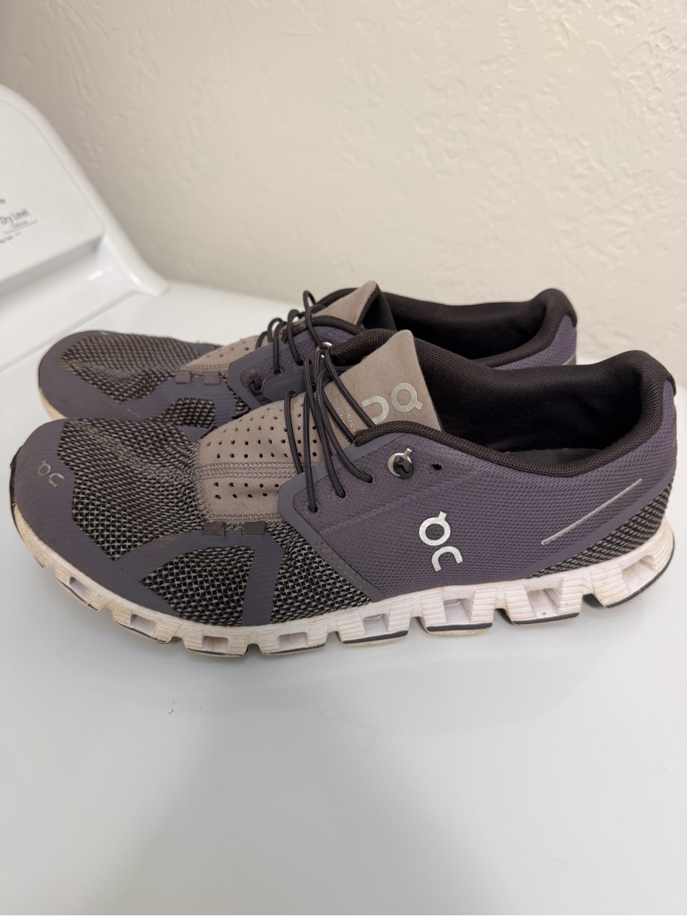 On Cloud Tennis Shoes